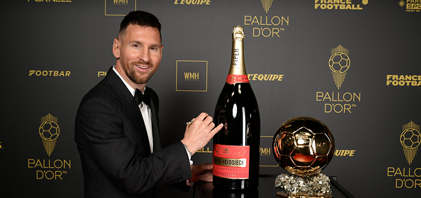 Lionel-Messi-gagne-son-8e-Ballon-d-Or