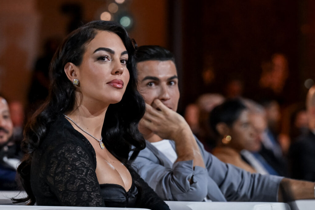 Georgina et Cristiano Ronaldo en décembre 2024 | © Photo : Waleed Zein / ANADOLU / Anadolu via AFP