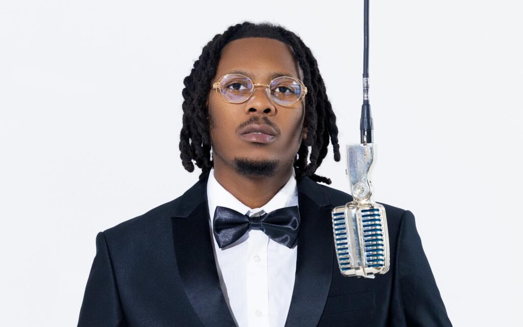 Toby Anbakè - Owen Martinez Fava