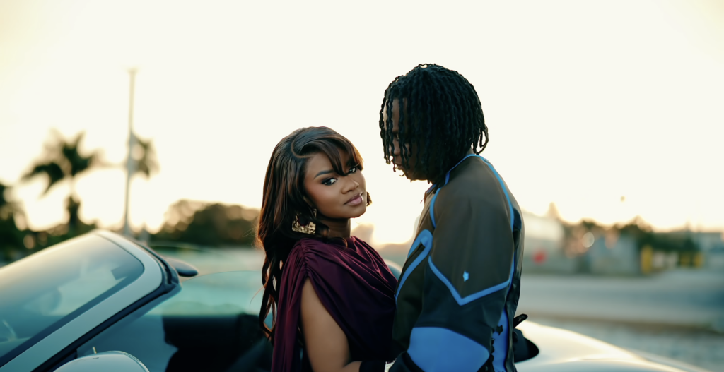 Un nouveau titre pour Joverlein et Vanessa suite à leur vidéo virale