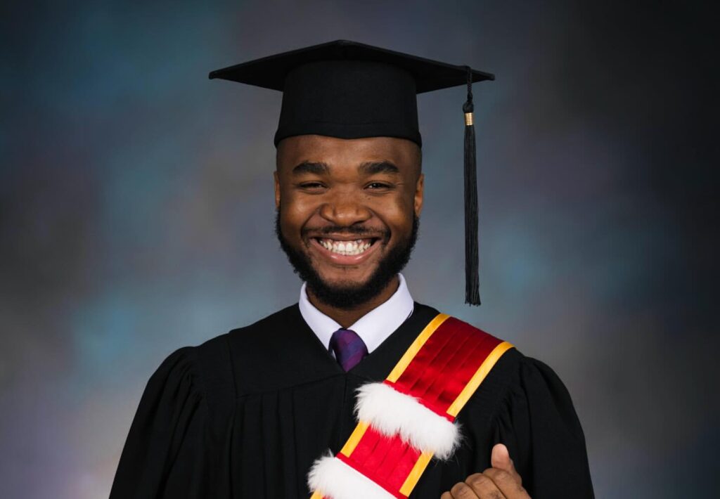 Nidger Paul décroche une maîtrise en droit international et transnational