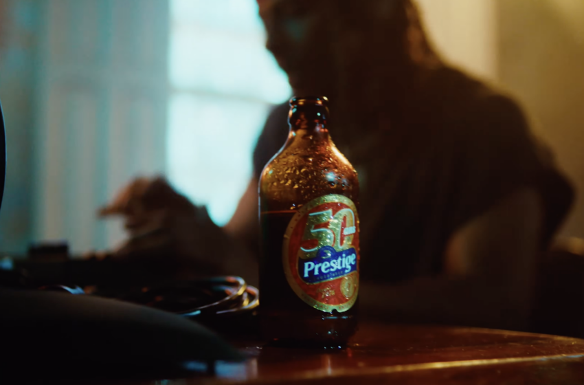  Prestige célèbre ses 50 ans avec une campagne empreinte de fierté nationale