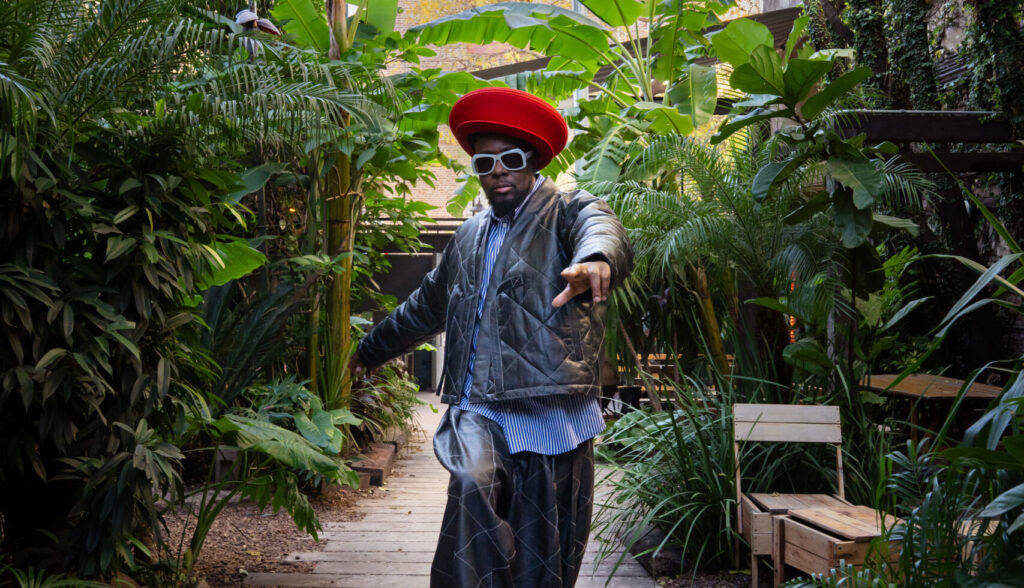 Wyclef Jean signe son retour au hip-hop avec « Mr. October »