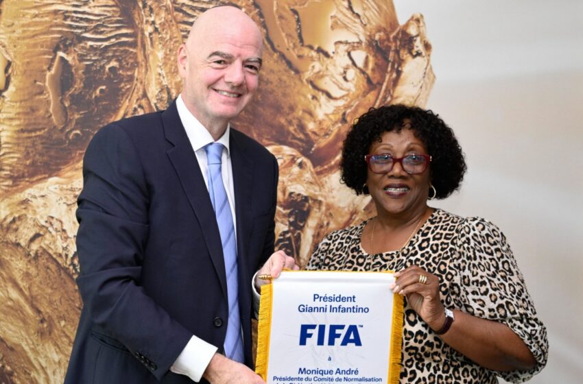  Gianni Infantino échange avec Monique André sur l’avenir du football haïtien