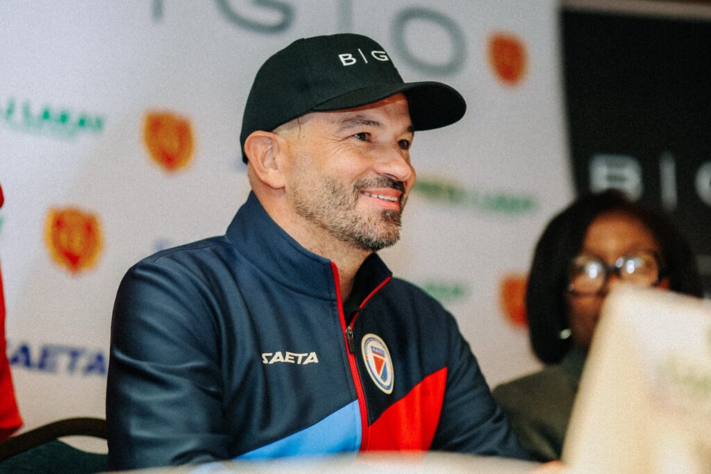 David Badia officiellement présenté à la tête des Grenadiers | © Kevin Boval